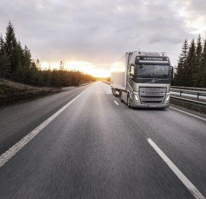 Recordjaar voor Volvo Trucks in 2022 - ongekend hoge volumes en toename van marktaandeel in 41 landen