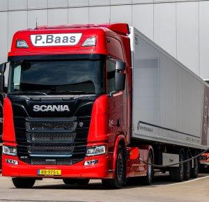 Baas Warehousing & Transport investeert in eerste elektrische Scania 40R